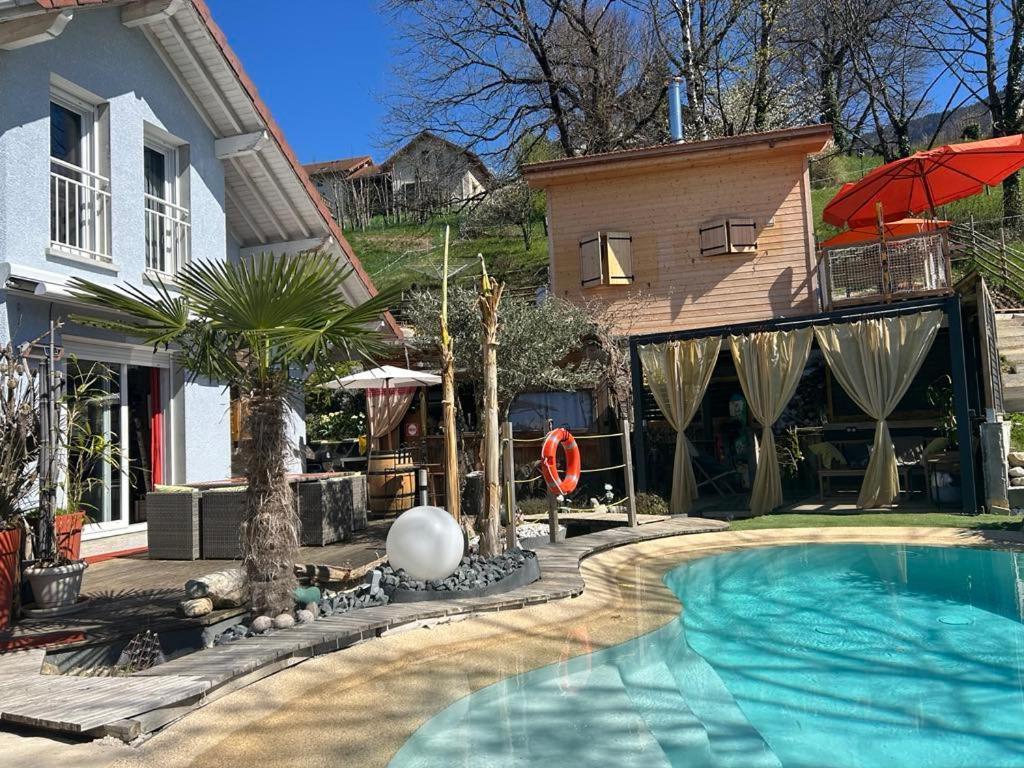 A La Marc'Quize Chambres D'Hotes, Petit Dejeuner Compris, Avec Piscine A Debordement En Exterieur, Bain Nordique A 38 Degres En Prestation Supplement Sur Reservation Horaire Anticipee 1 Place De Parking Gratuite Sur Place Mouxy Exterior foto